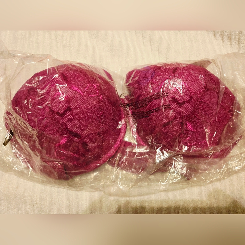Victoria's Secret Pink Lace Push-up Bra